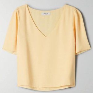 Aritzia Babaton Blouse Short Sleeve